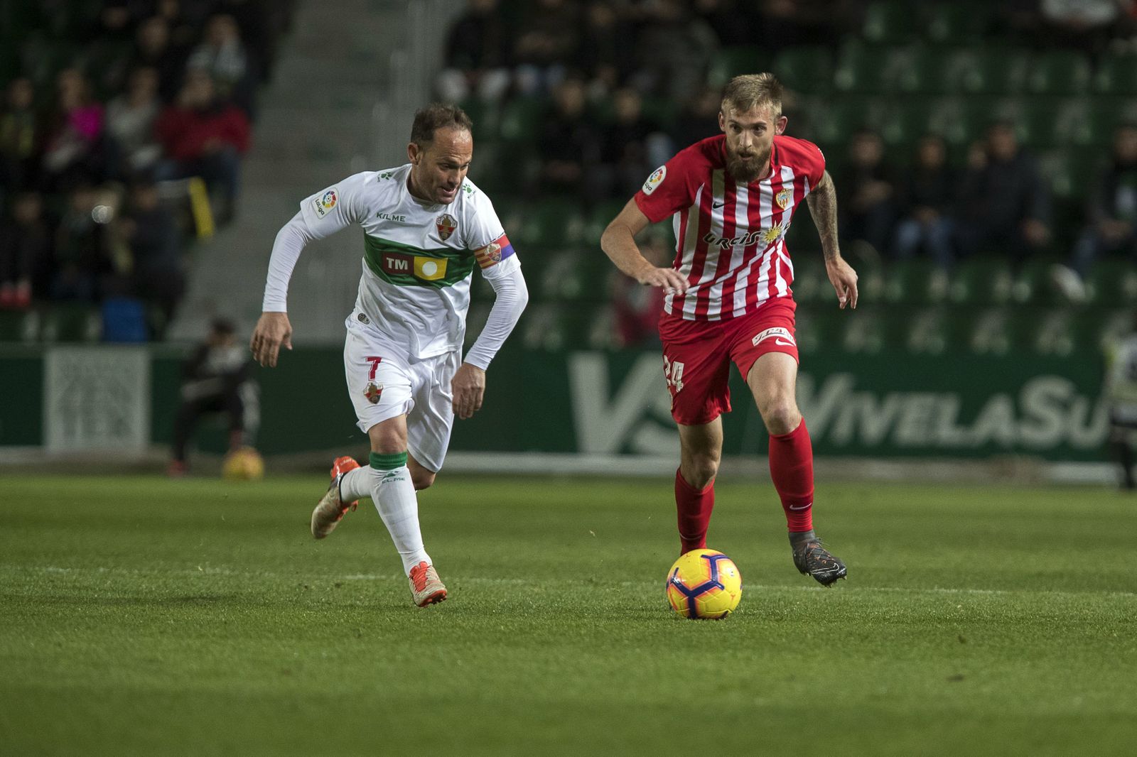 Empate del Almería en Elche (2-2)