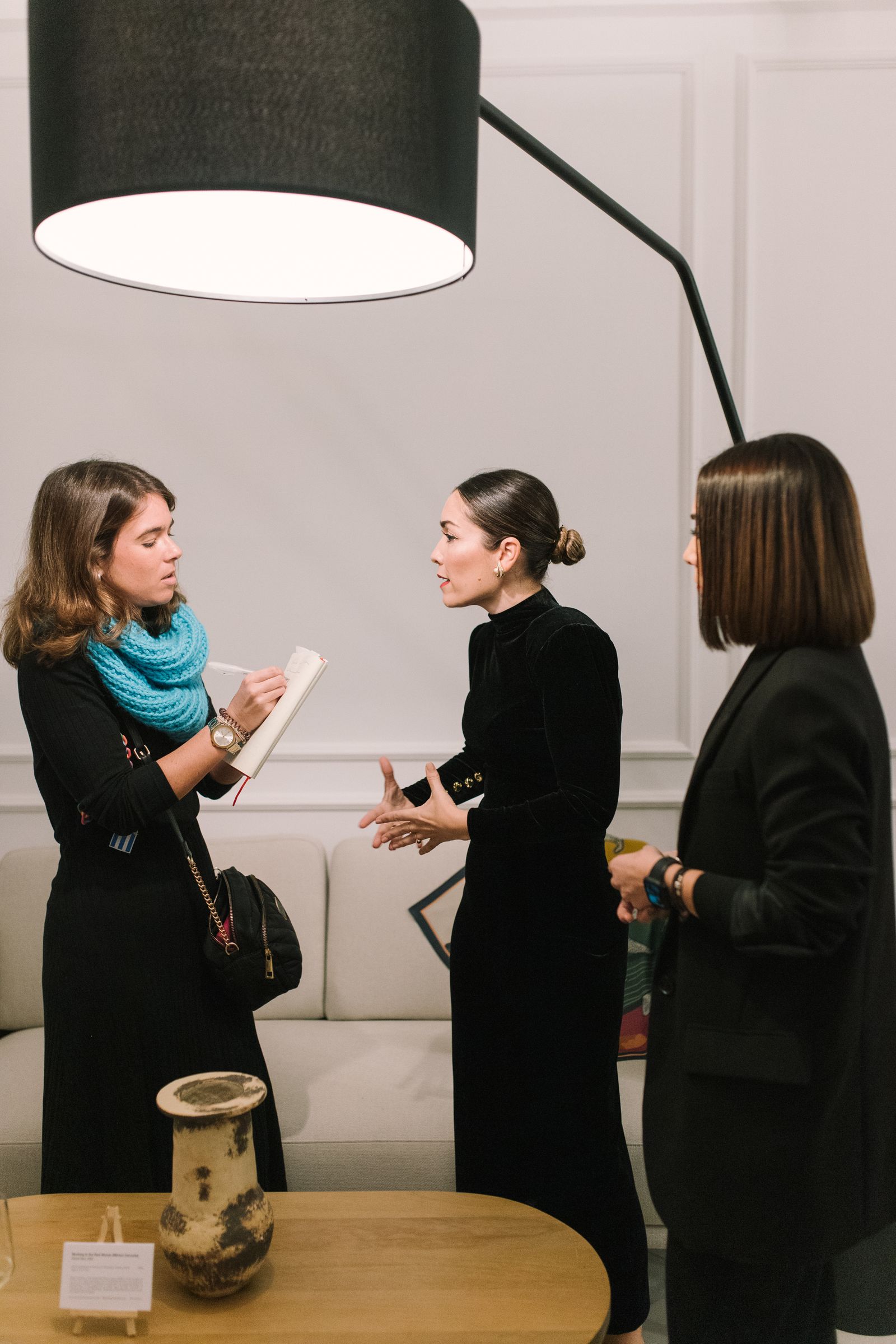 Weddings With Love reúne a artistas, empresarios e influencers en un evento solidario, todas las imágenes