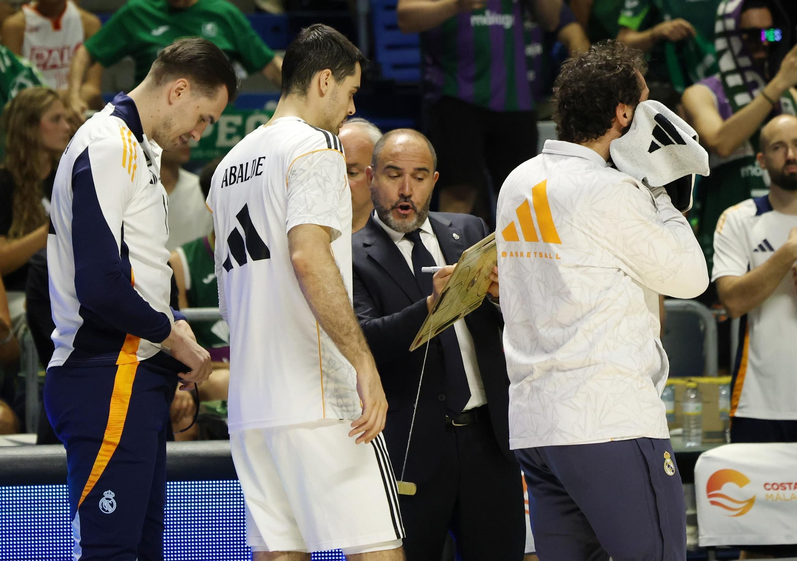Las fotos del Unicaja-Real Madrid (4º partido semifinal ACB)