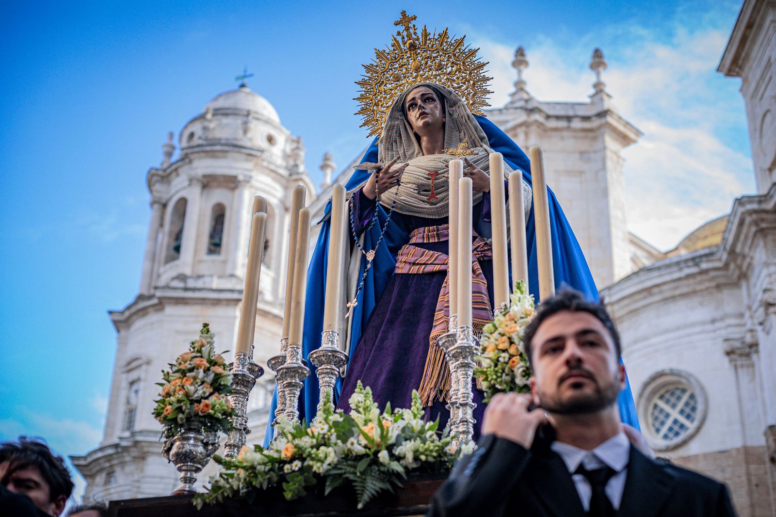 Así ha sido el traslado de las imágenes de Medinaceli a San Antonio