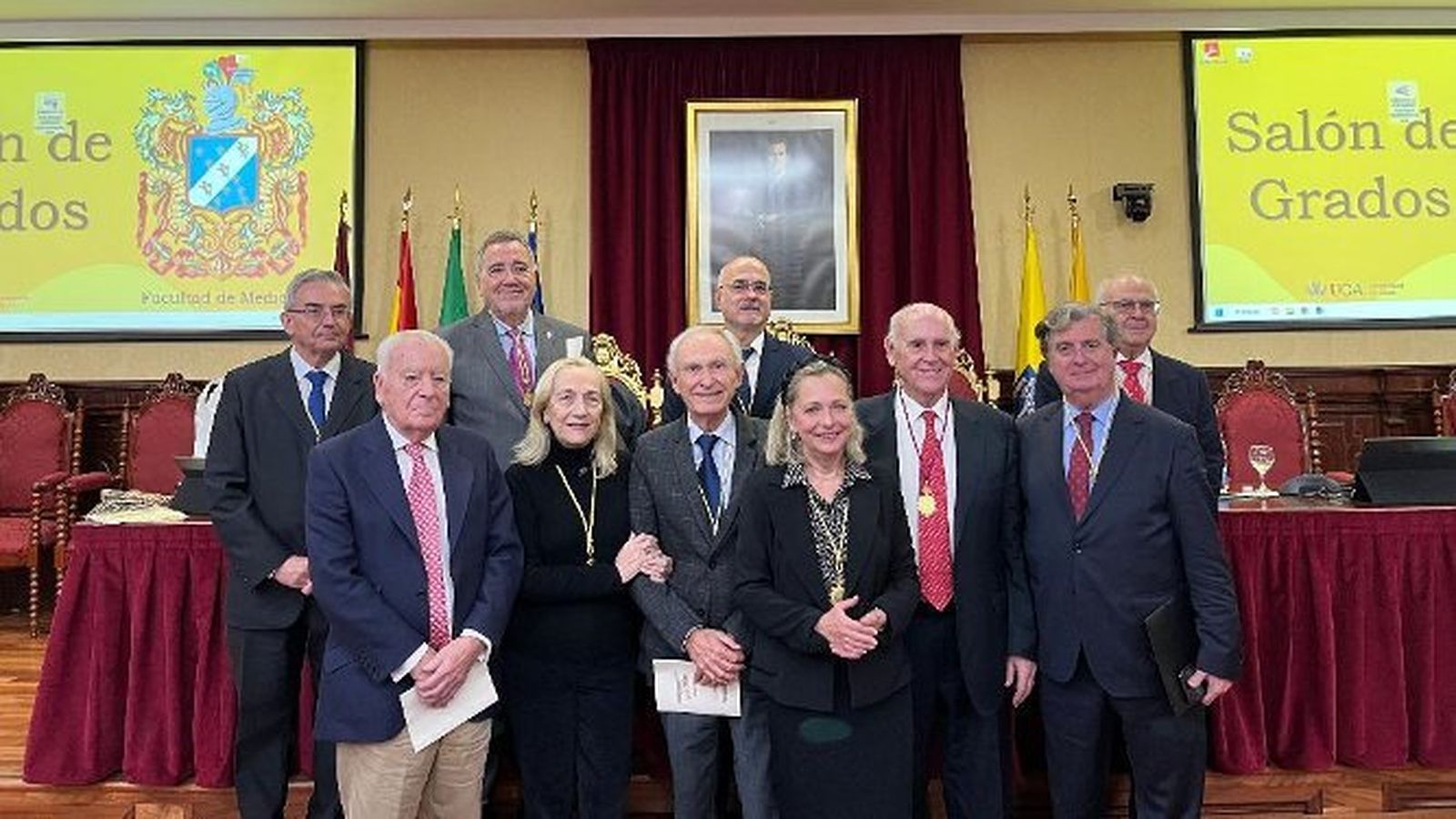José Joaquín León, Jesús Maeso, Felipe Garrido, María Matutes, Guillermo Martínez Massanet, Juan Luis Pulido, Felicidad Rodríguez, Manuel Concha, José María García León y José Manuel Blanco.