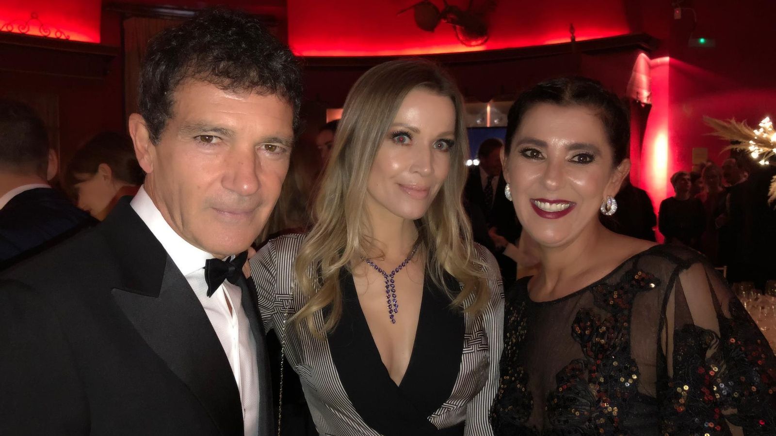 Antonio Banderas, Nicole Kimpel y Marina Gómez Molina.