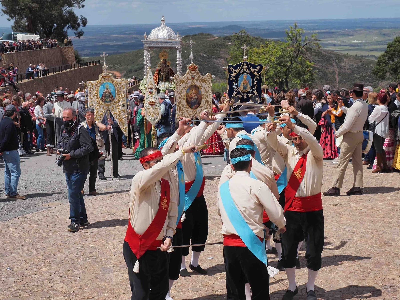 Las mejores imágenes de la Romería de la Virgen de la Peña 2022
