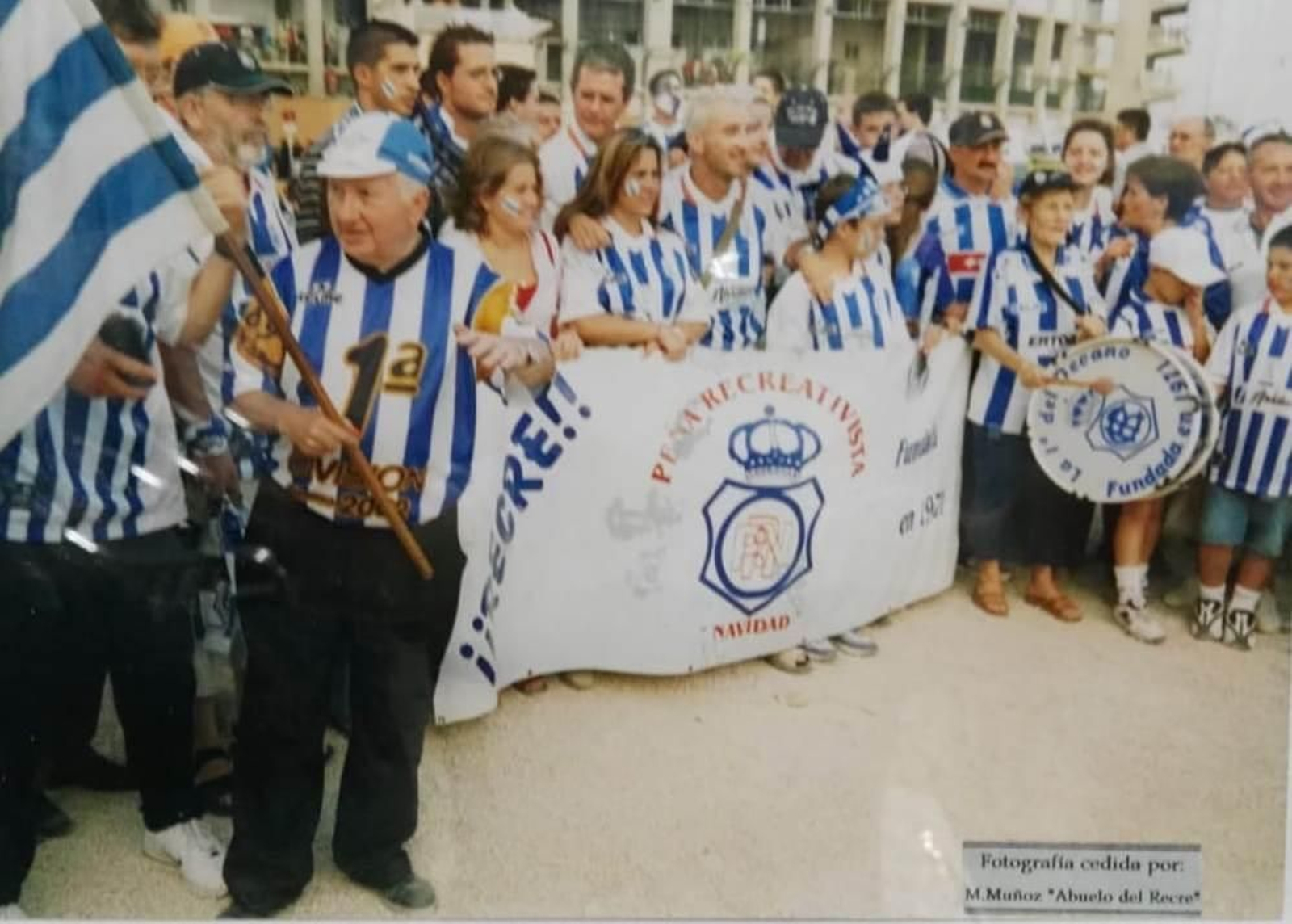 Imágenes de los 50 años de vida de la peña recreativista Navidad