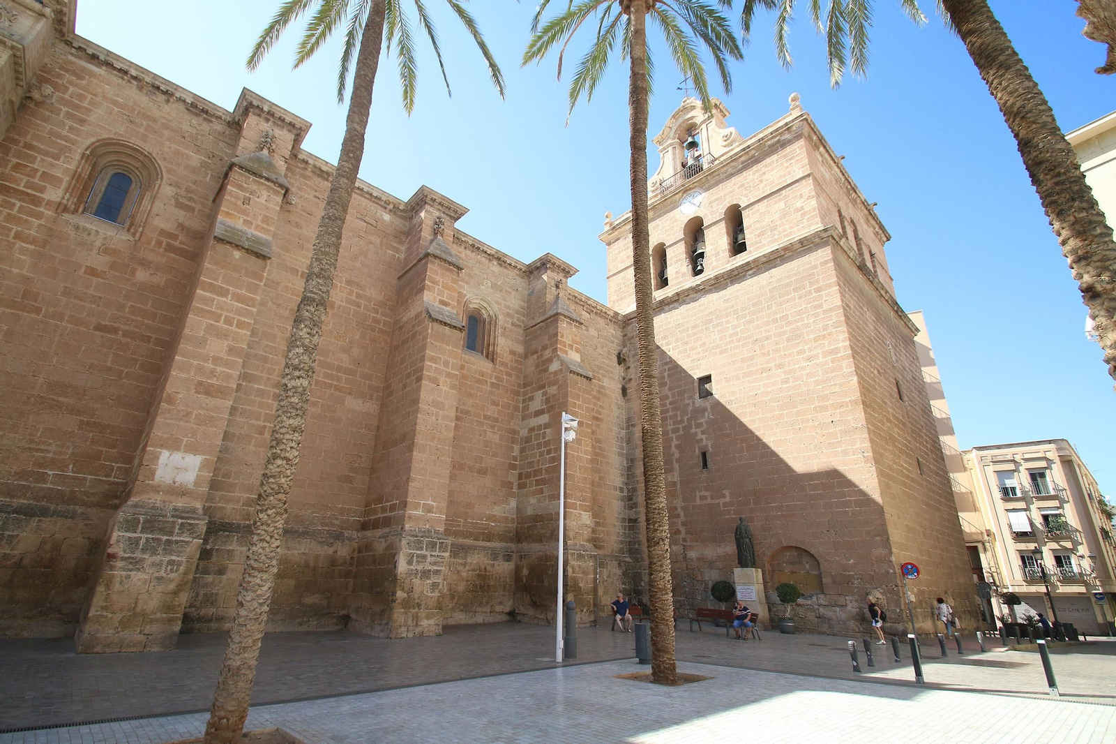 La torre del campanario de la Catedral de Almería
