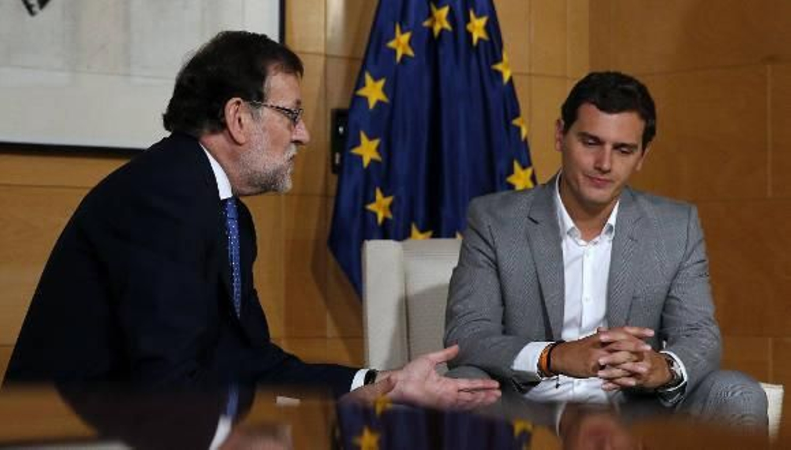 La Presidencia del Congreso a cambio de un 'sí' a Rajoy