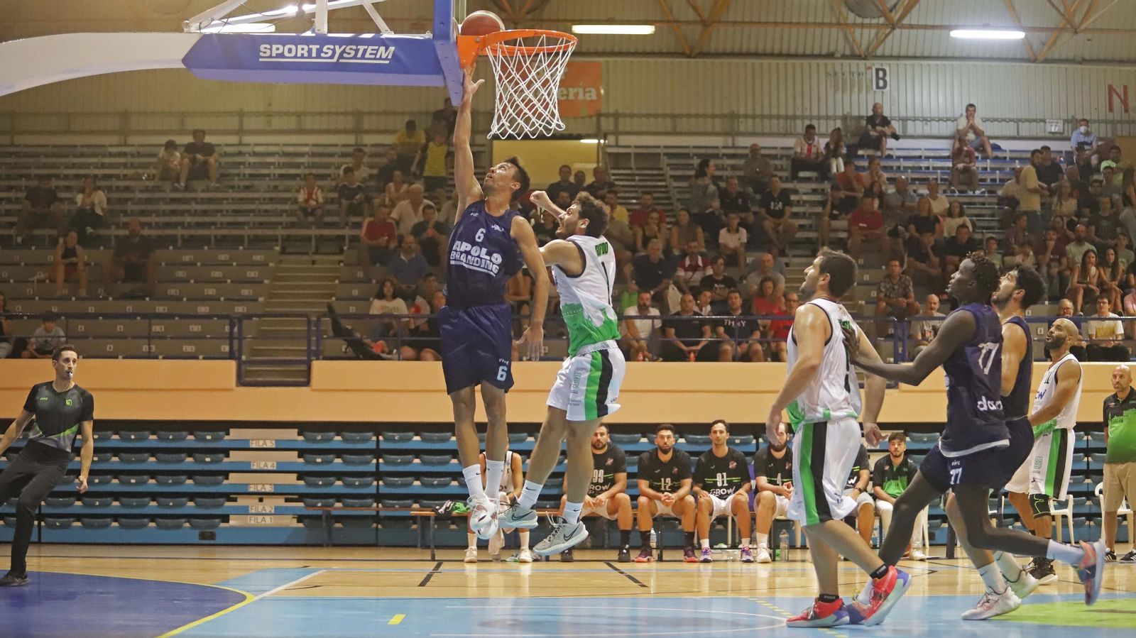 Las mejores fotos de la VI Copa Diputación de baloncesto en Algeciras