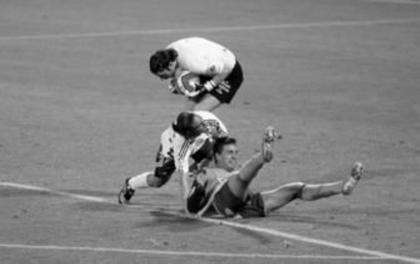 Al Zaragoza le bastó con aprovechar los errores del Recre y estar concentrado para ganar con comodidad el partido ante el Recre.