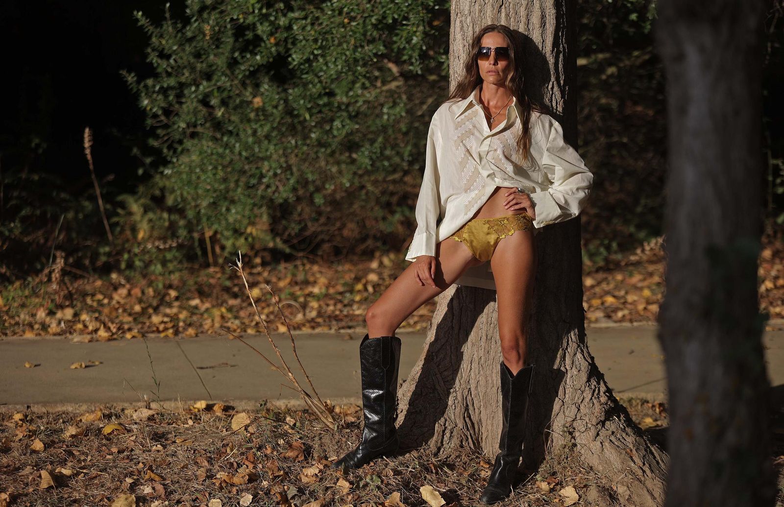 Fotos de Brisa Fenoy en la zona de Getares en Algeciras