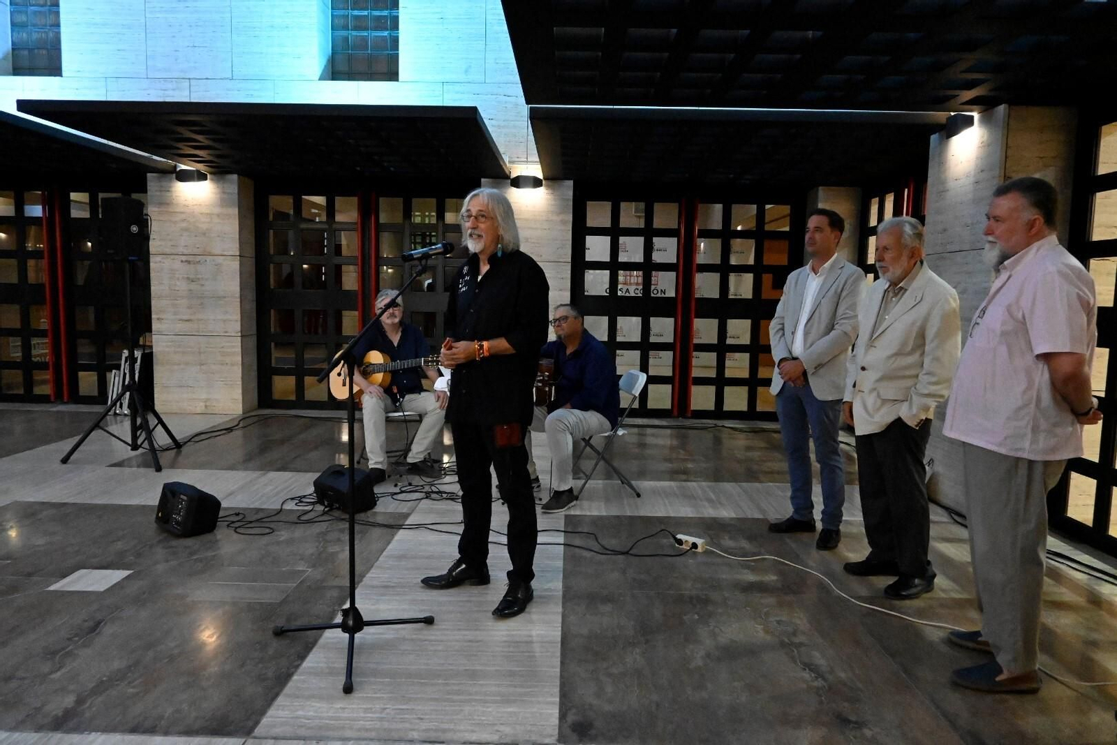 Juanma Vidal presenta su exposición para abrir el Ocib 2023.