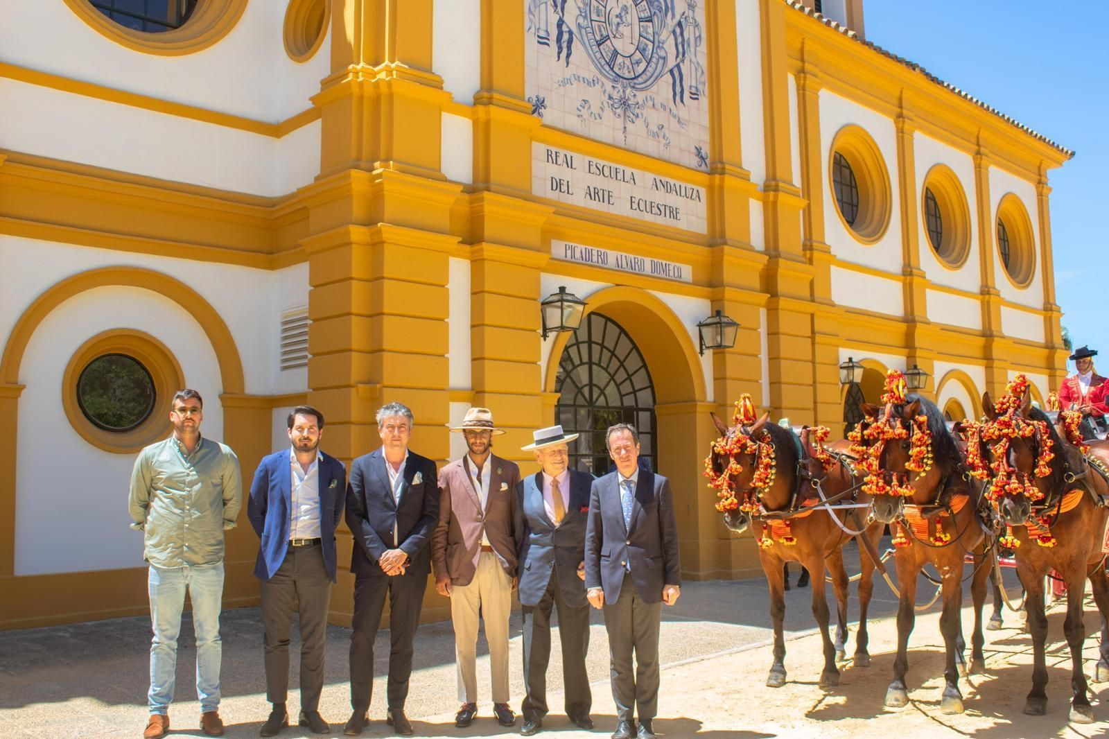 Un momento de la visita del príncipe saudí.