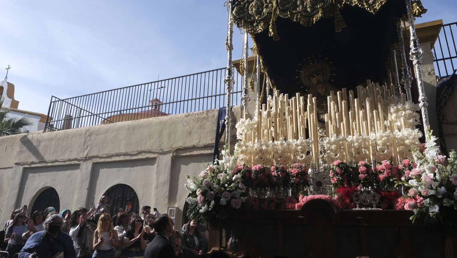Fotogalería de la procesión de La Estrella. Semana Santa de Almería 2022.
