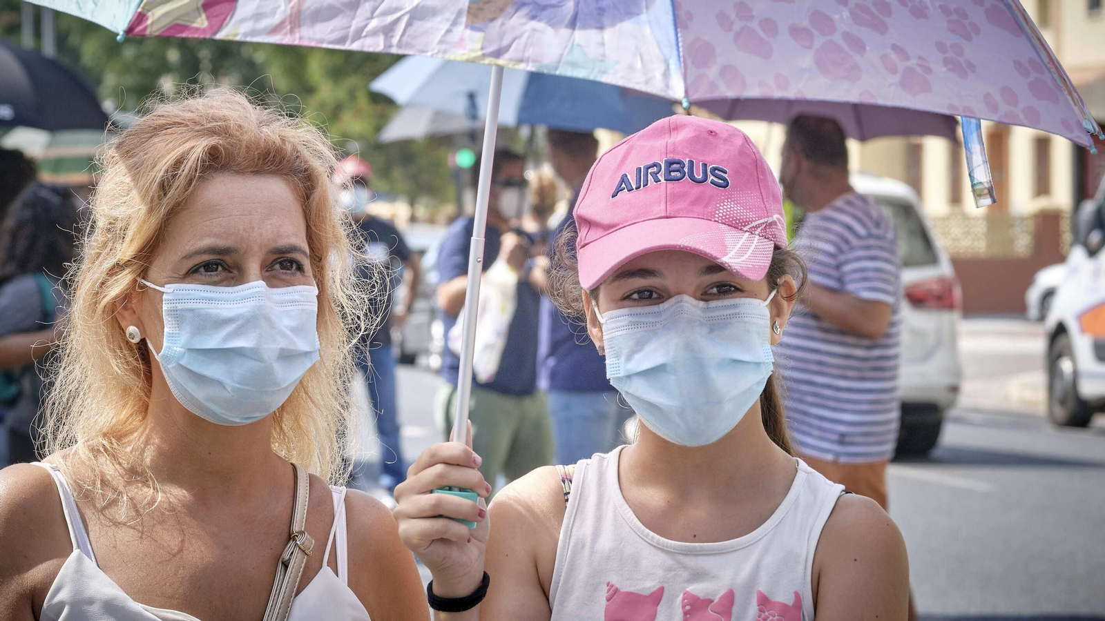 Manifestación de trabajadores de Airbus y sus familiares en defensas de sus empleos.