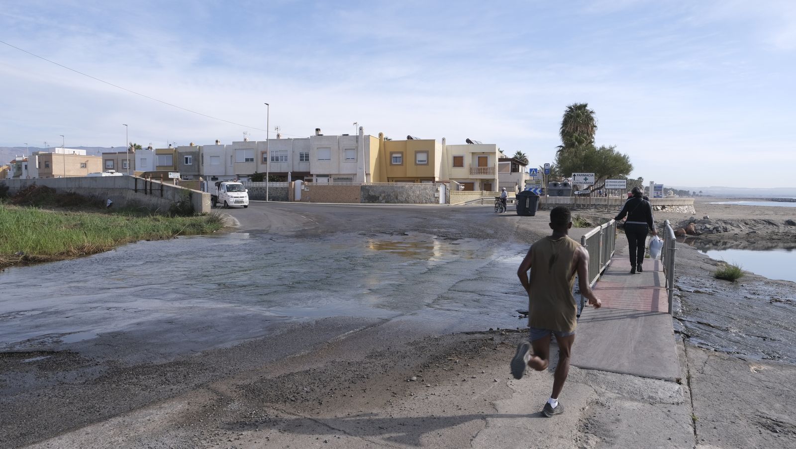Imágenes del 'lago artificial' de Costacabana