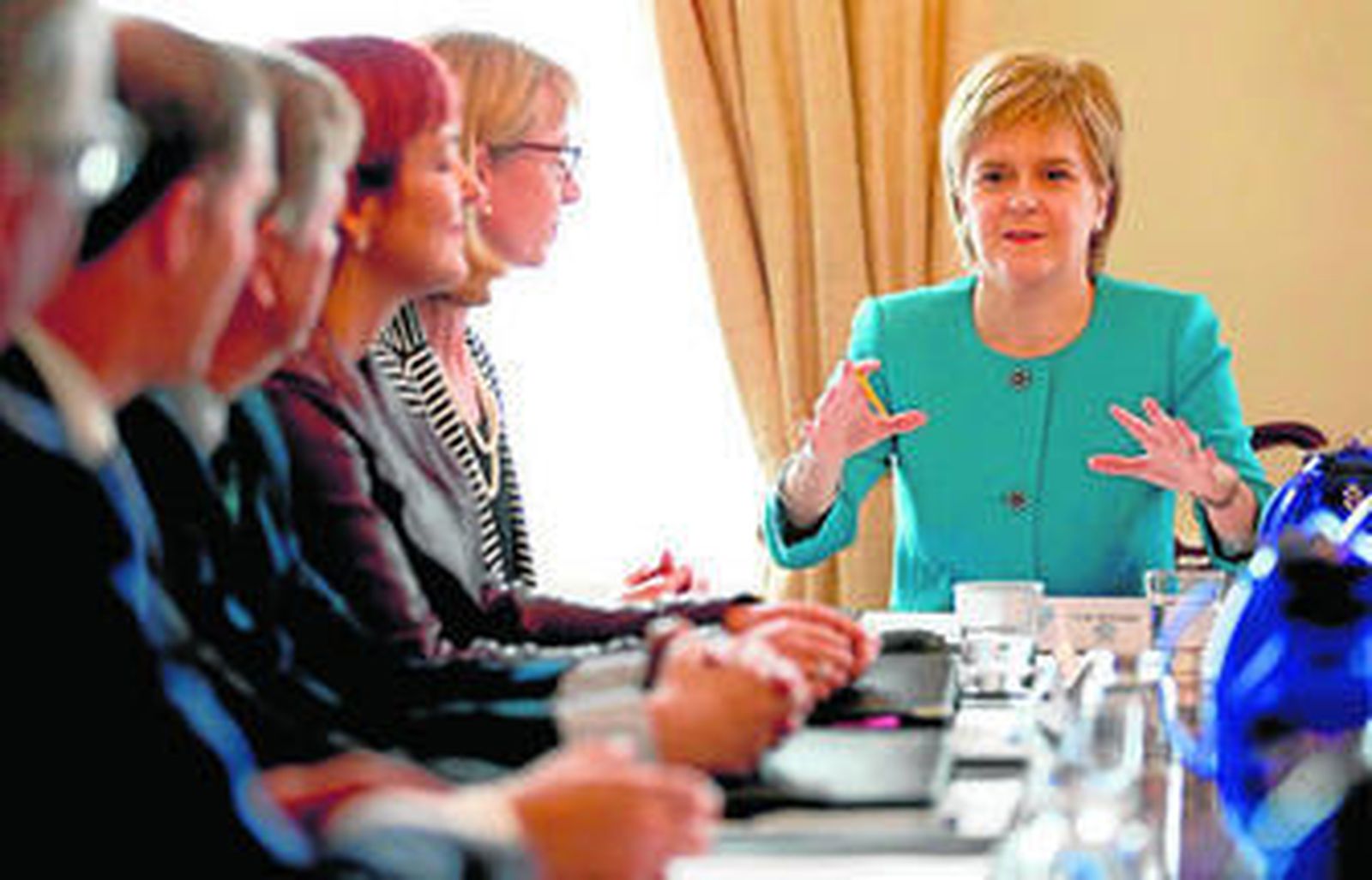 La primera ministra escocesa, Nicola Sturgeon, durante una reunión de su gabinete ayer en Edimburgo.