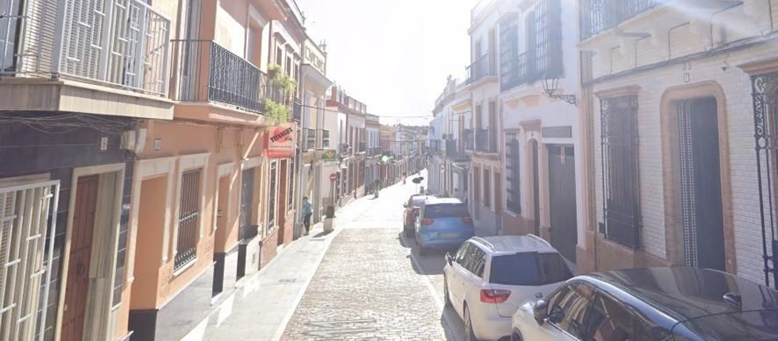 Imagen del lugar donde figura la sucursal bancaria en Bonares.