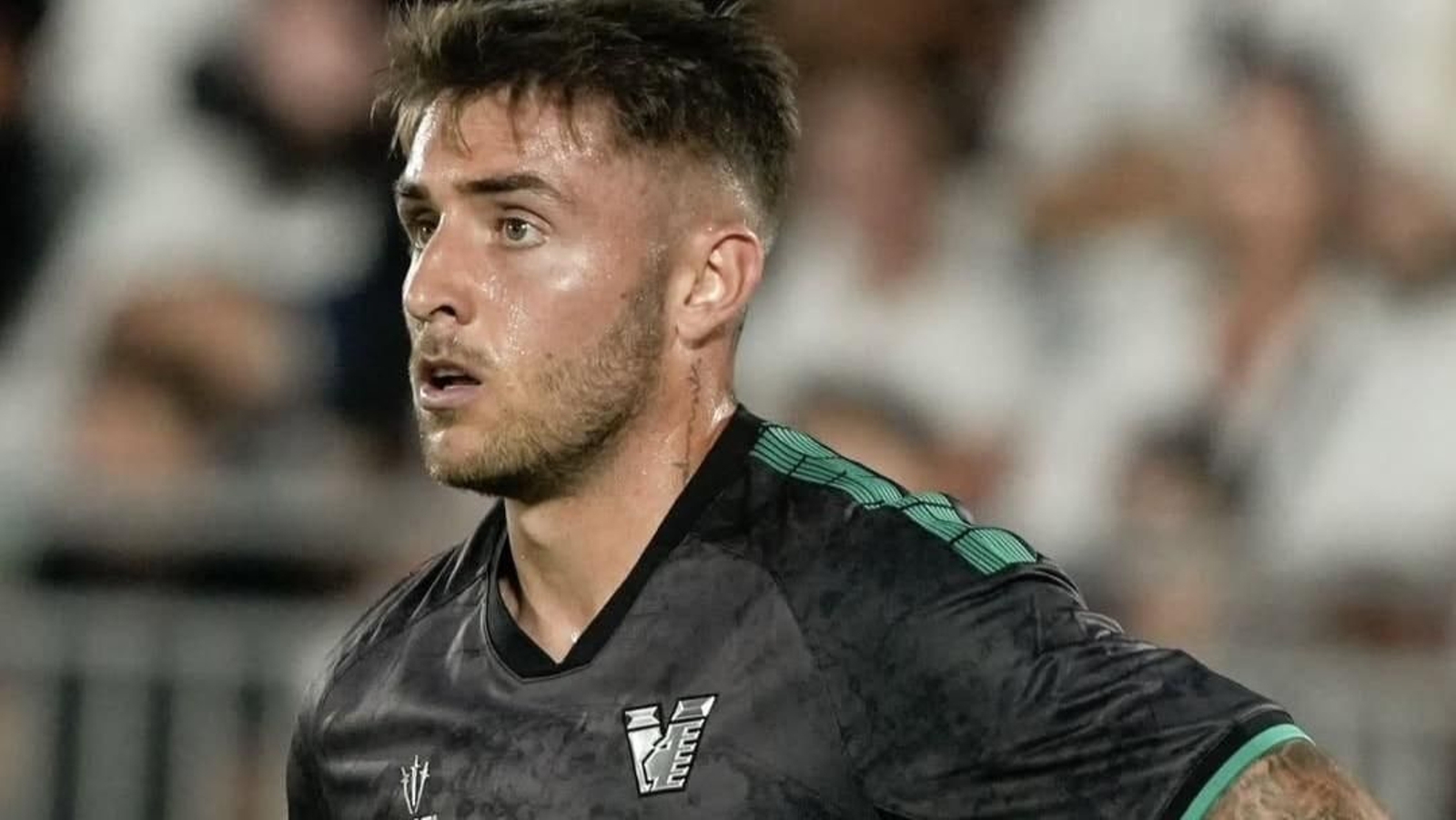 Antonio Casas, durante el partido ante el Bari.