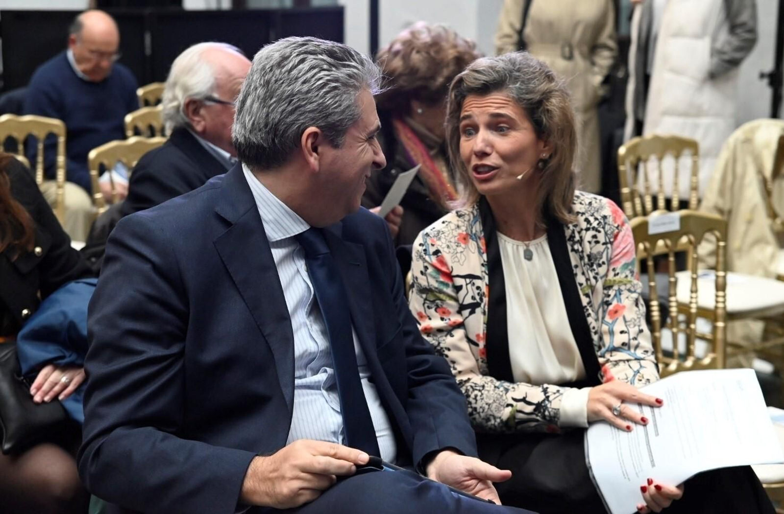 Foro sobre perspectivas de banca privada de BBVA y Grupo Joly, en imágenes