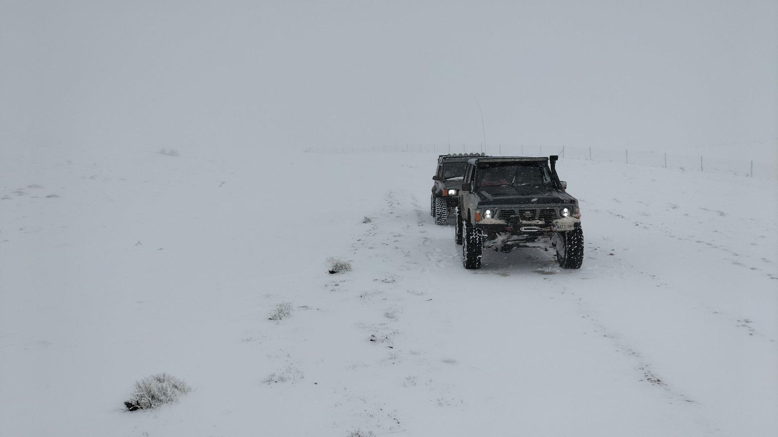 Campos nevados en Hernán Pelea.