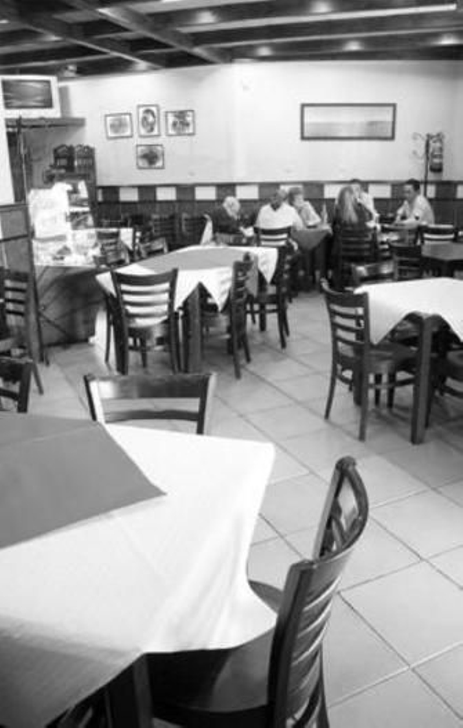 Los establecimientos de restauración están cada vez más vacíos.