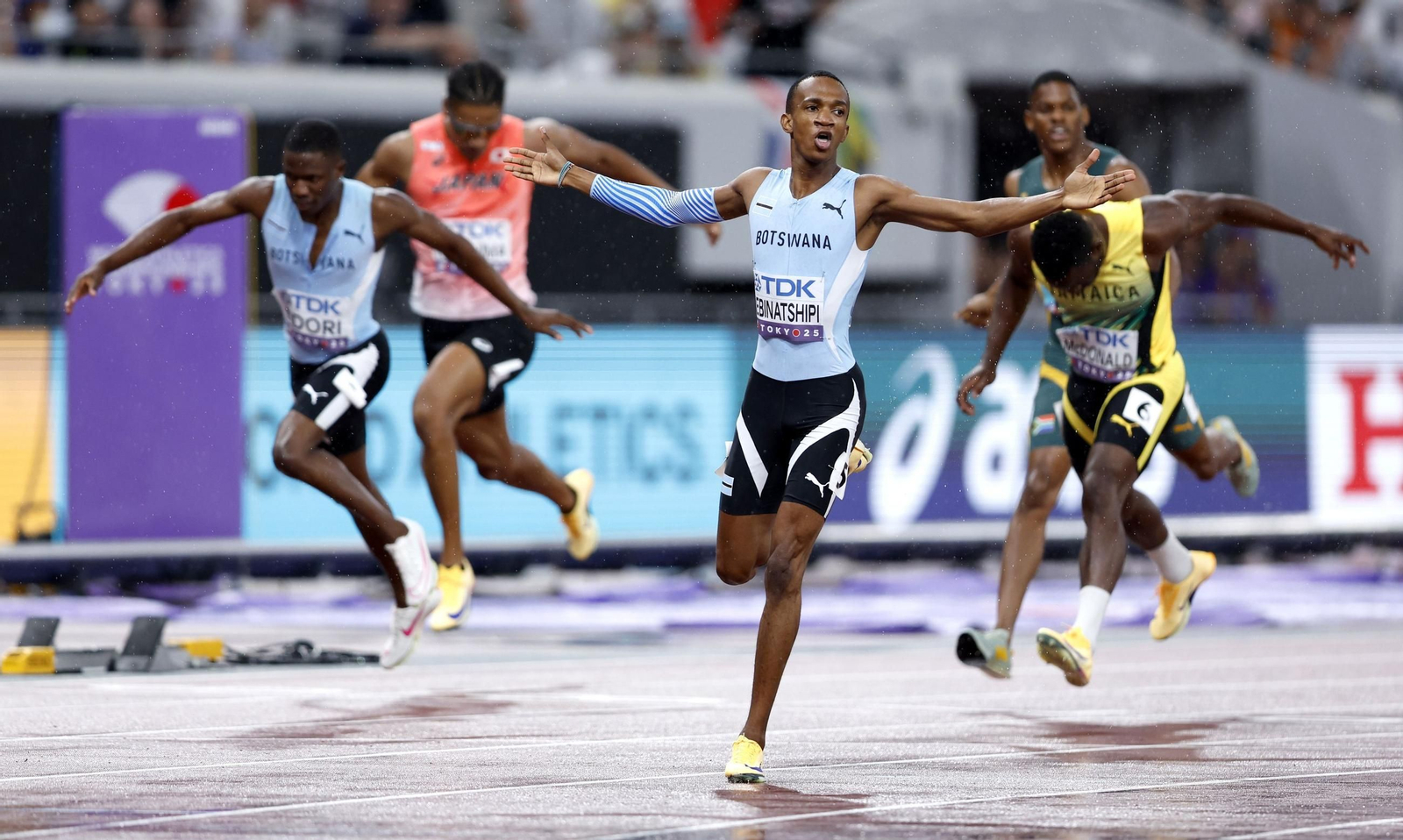 Las fotos del prometedor triunfo de Attaoui y del resto de la jornada del Mundial de Atletismo