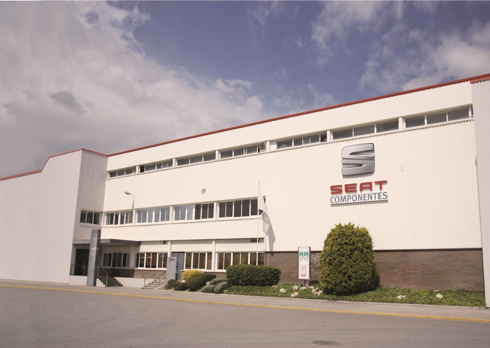 Seat podría fabricar un vehículo eléctrico en China antes que en Europa