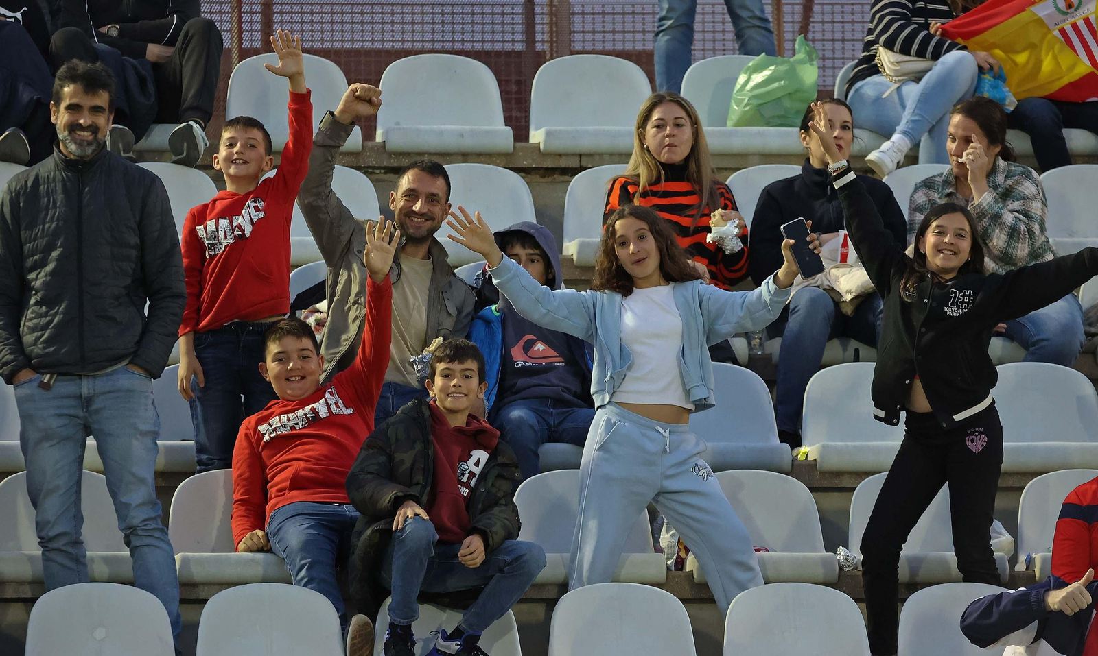 Búscate en el Nuevo Mirador durante el Algeciras - Murcia