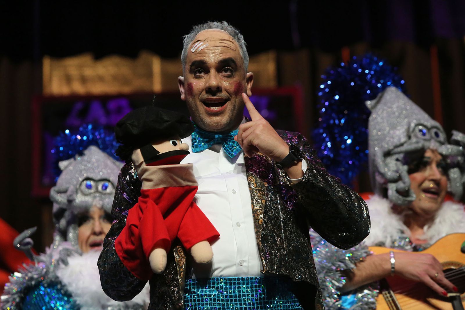 Primer día del Carnaval Colombino en imágenes