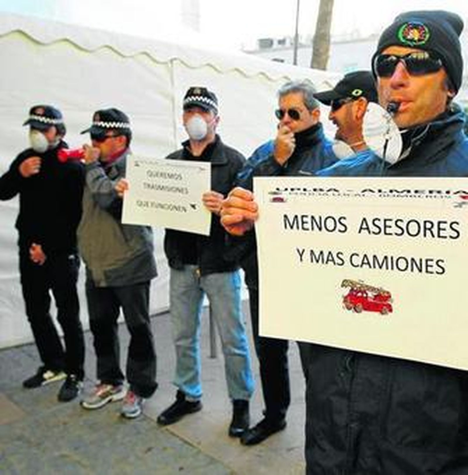 Una de las reivindicaciones de los agentes es el funcionamiento correcto de las transmisiones.