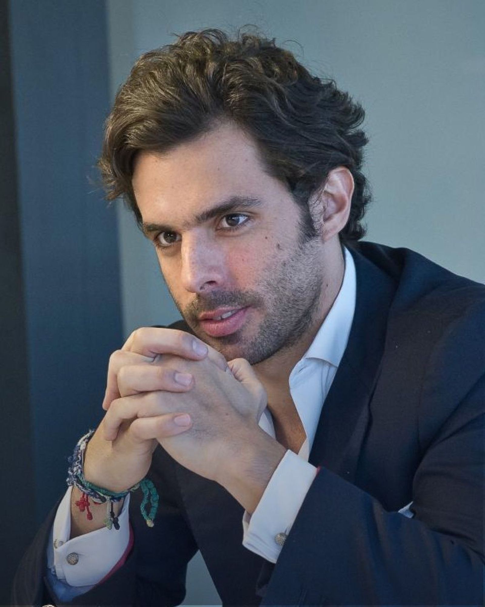 Alonso Aznar, al que se relacionó con Ana Bono, mantiene una relación con la joven mexicana Renata Collado.