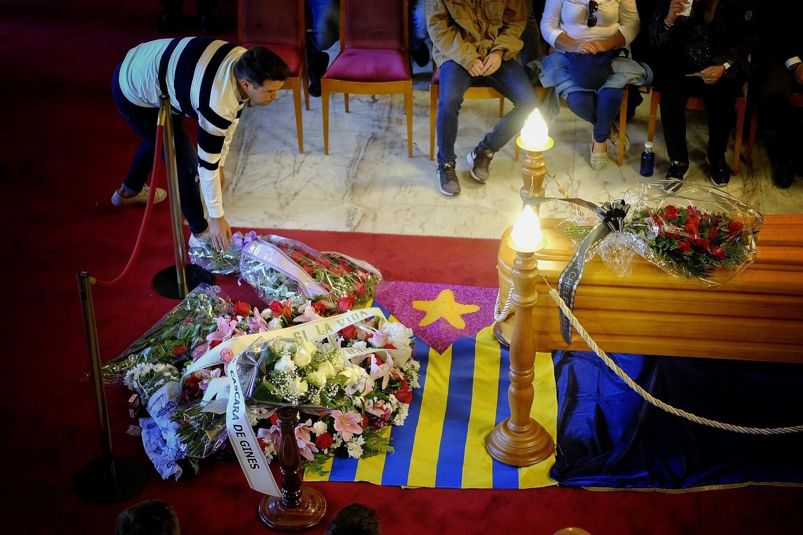 Las imágenes de la capilla ardiente de Juan Carlos Aragón