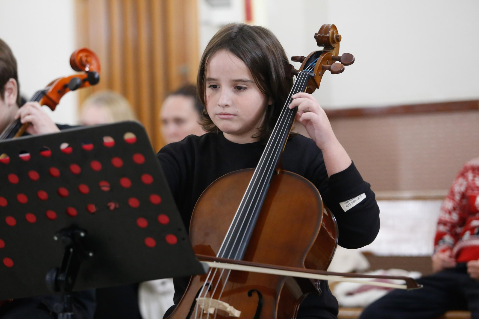 Las fotos del homenaje al padre Pedro por sus 50 años de entrega absoluta a la Piñera