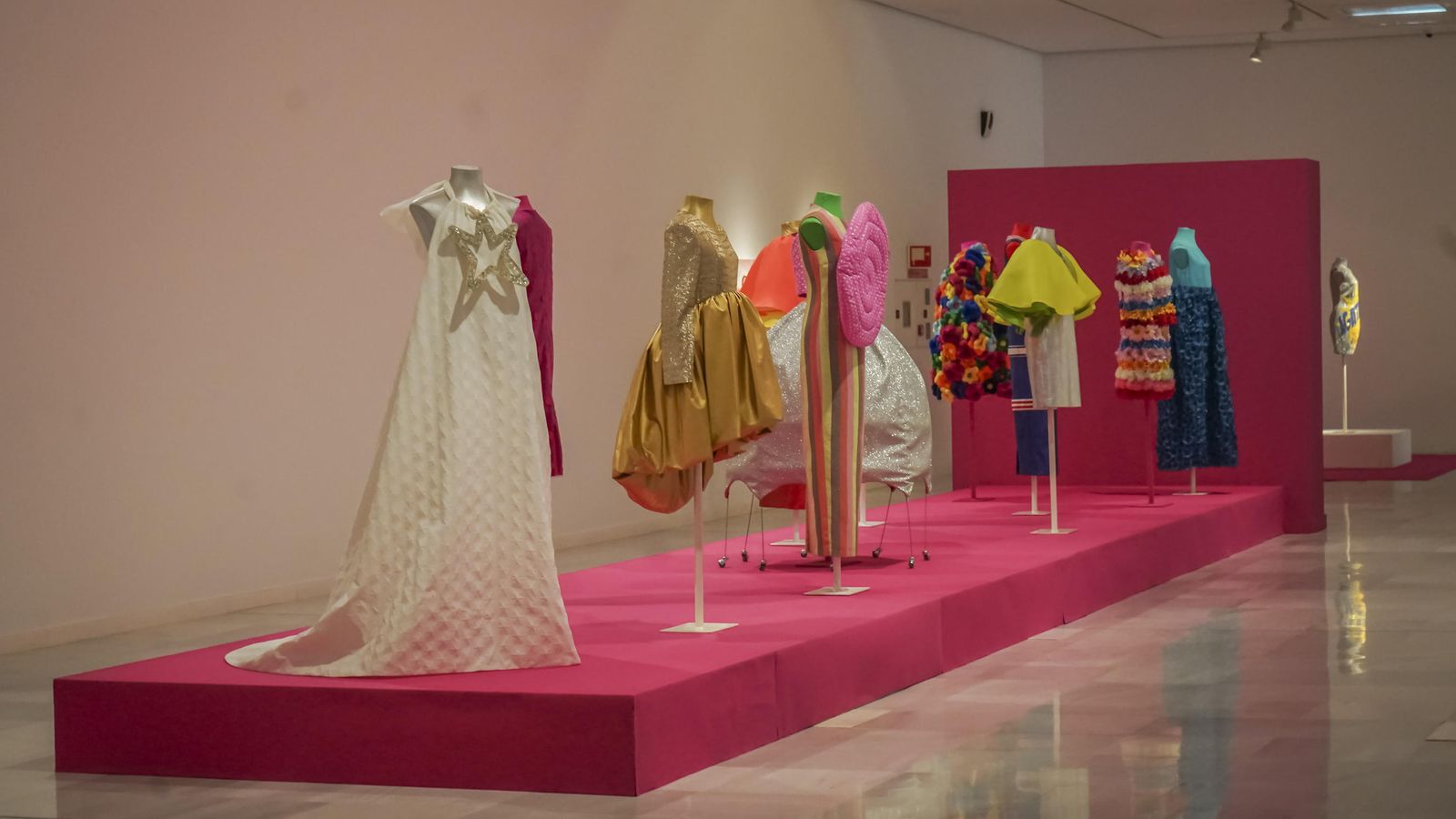 Algunos de los diseños que pueden verse en la muestra.