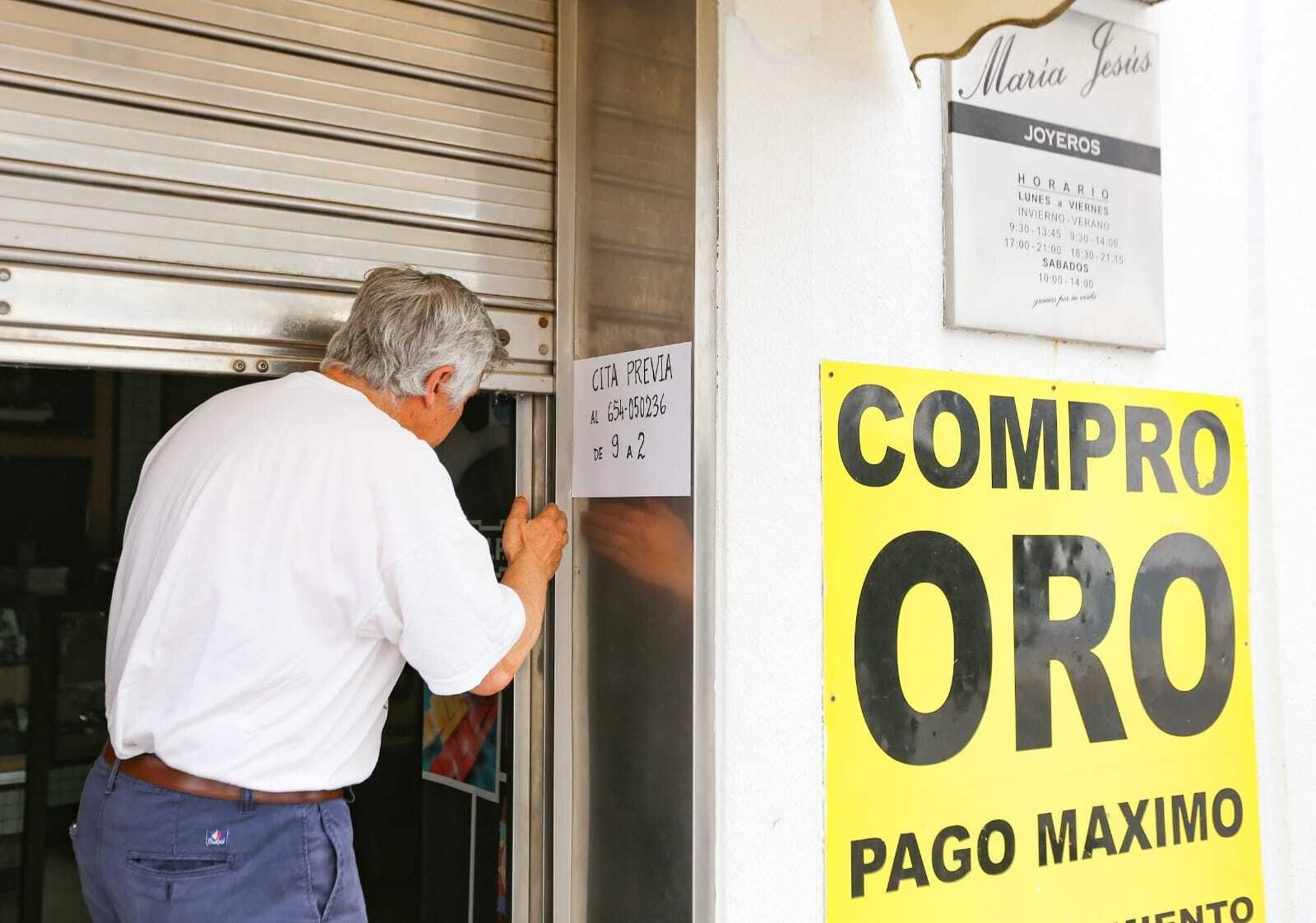 Imagen de locales que reanudan la actividad comercial.