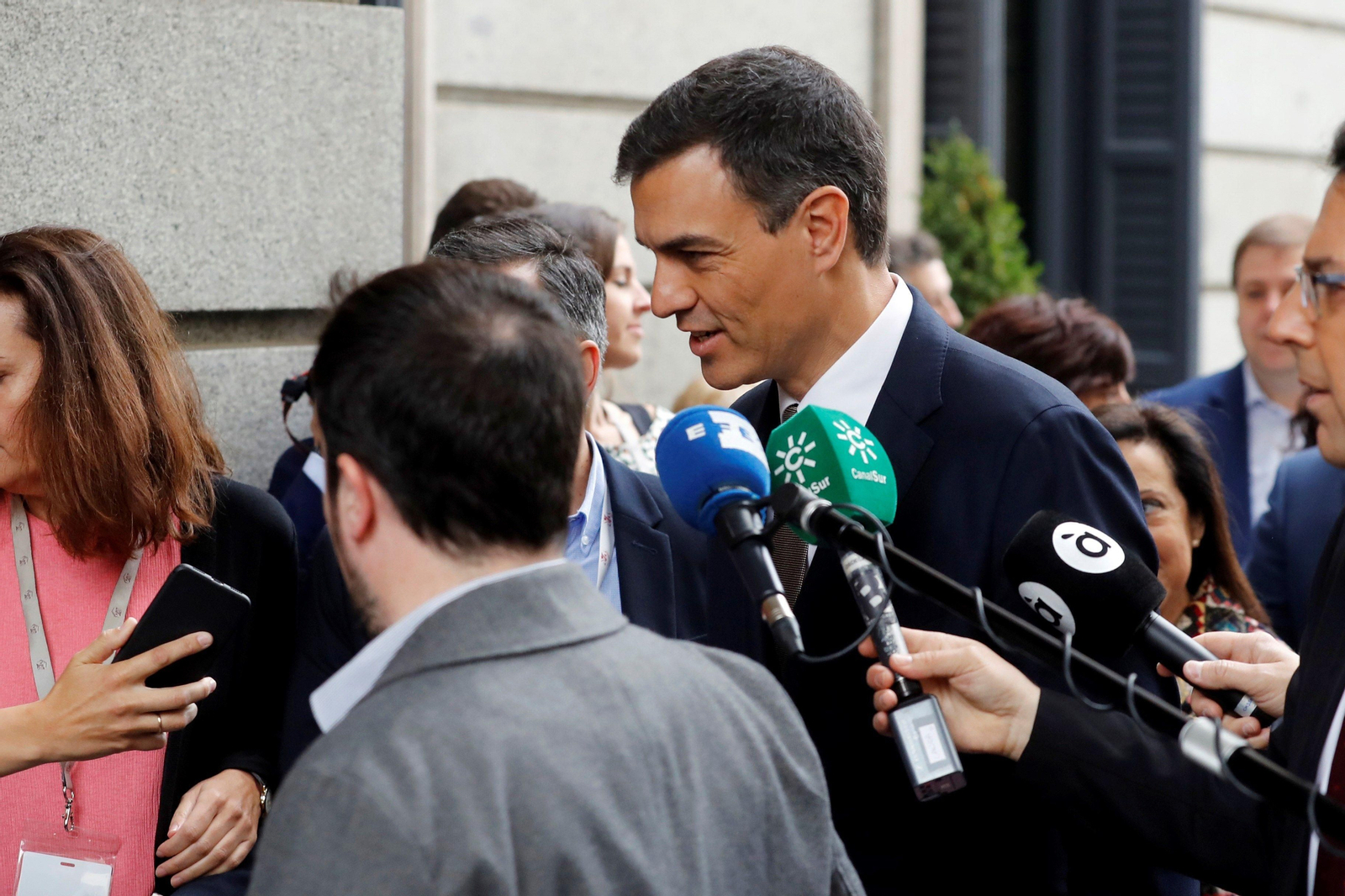 El debate de la moción de censura a Rajoy, en imágenes