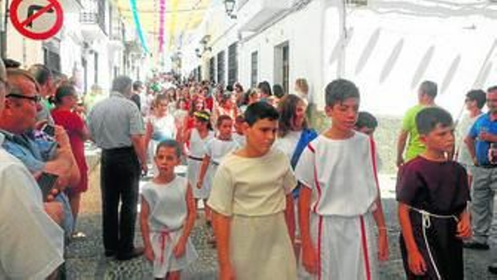 La práctica totalidad de los habitantes se volcaron con el evento.