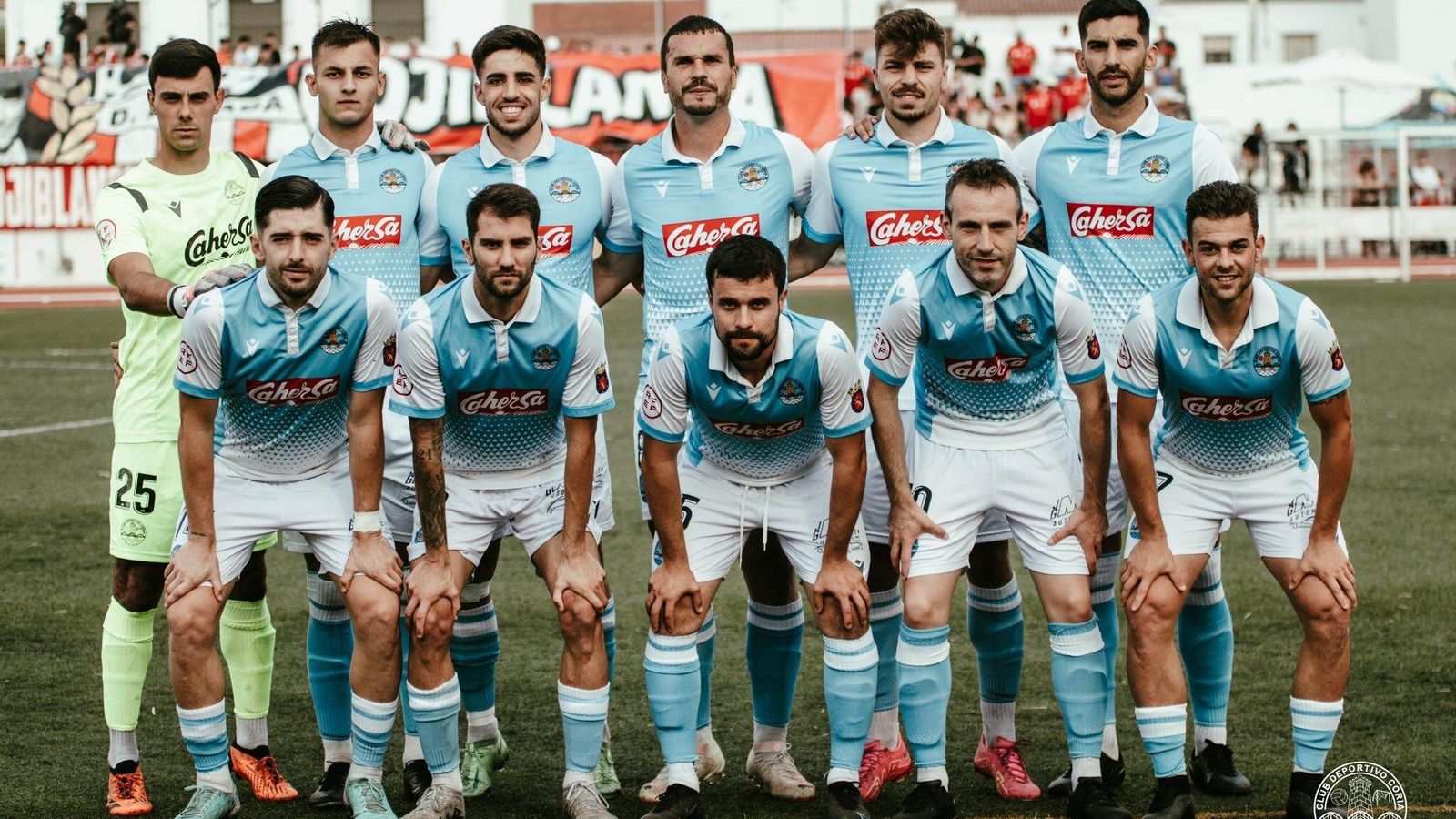 El CD Coria está invicto en La Isla y pelea por el ascenso.