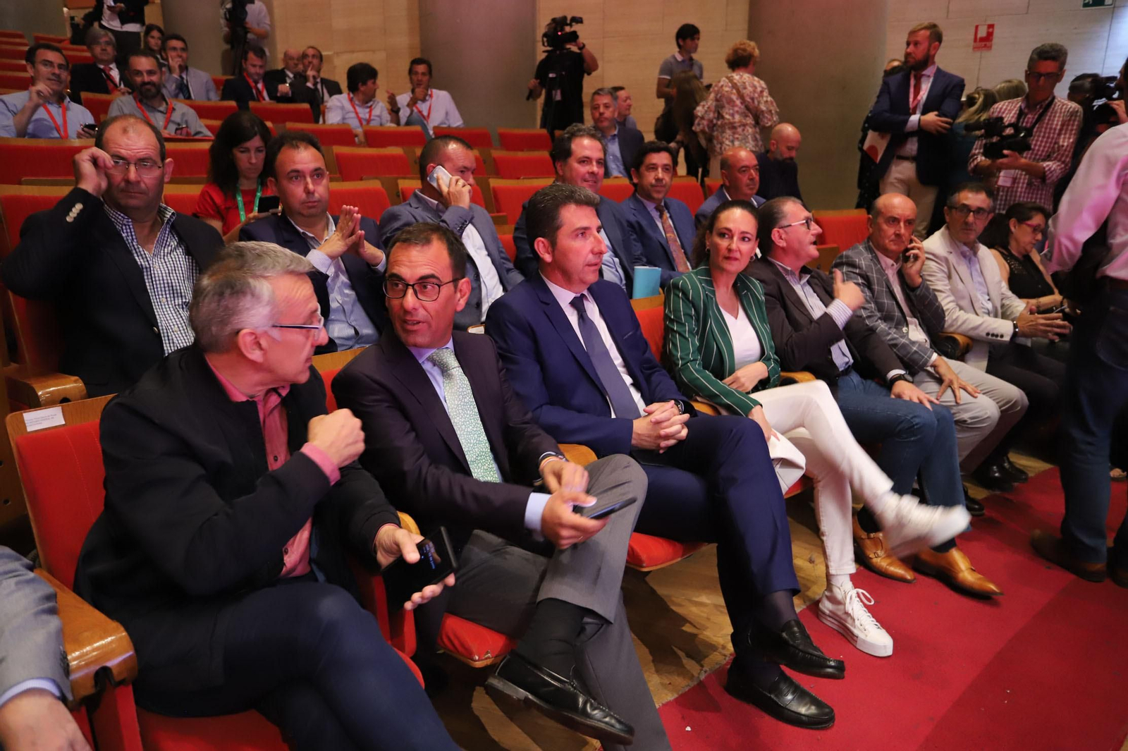 Imágenes de la inauguración del V Congreso de Frutos rojos