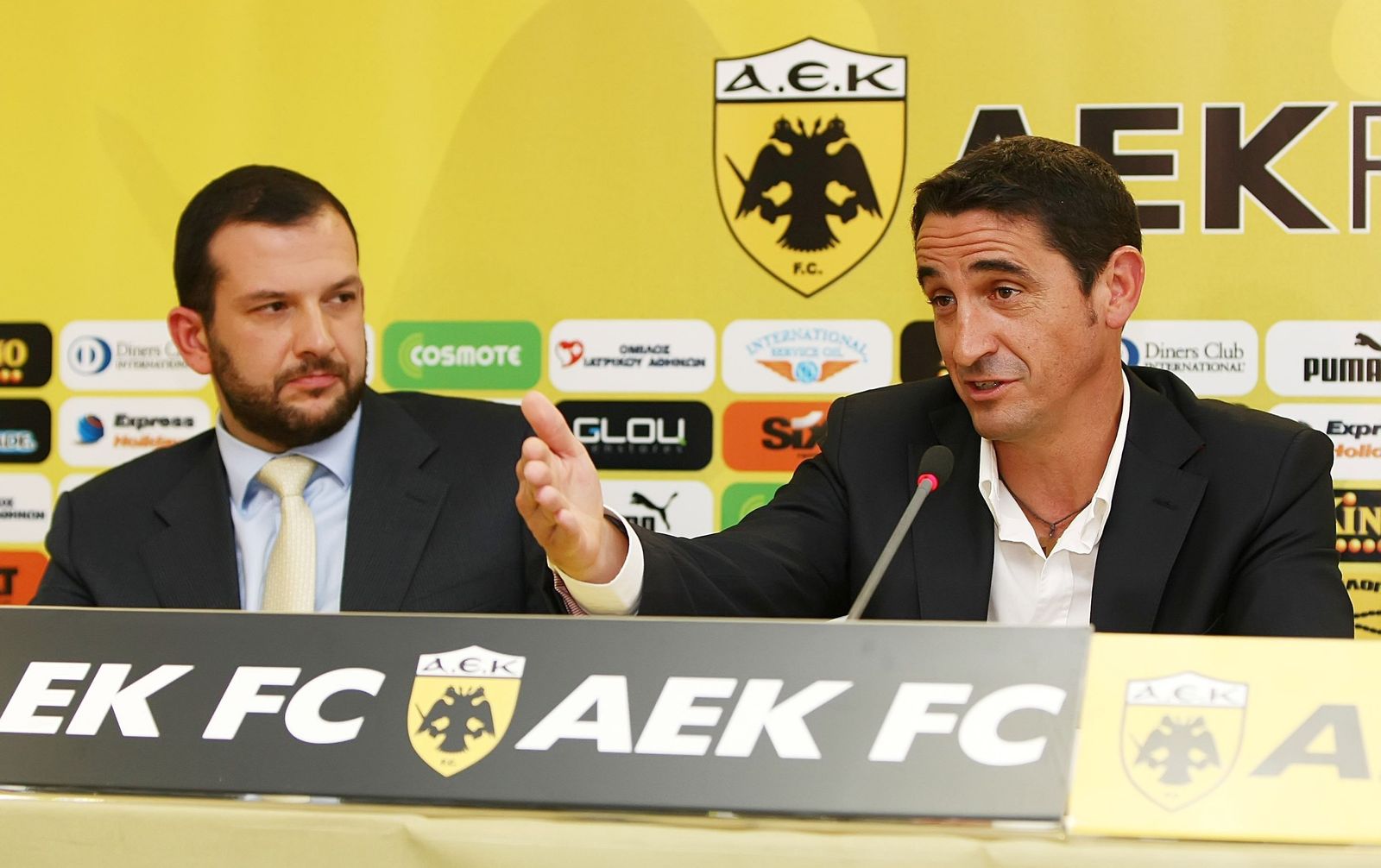 Jiménez, en una de sus anteriores presentaciones en el AEK.