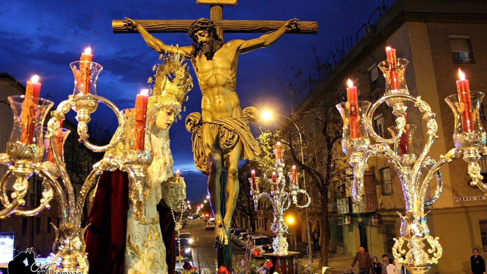 Paz y Misericordia por el barrio de Rochelambert.