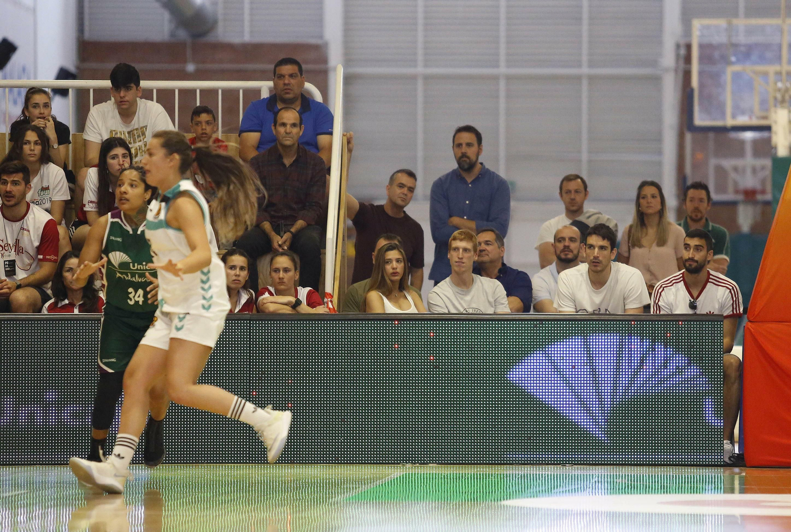 Las fotos del ascenso del Unicaja a la Liga Femenina 2