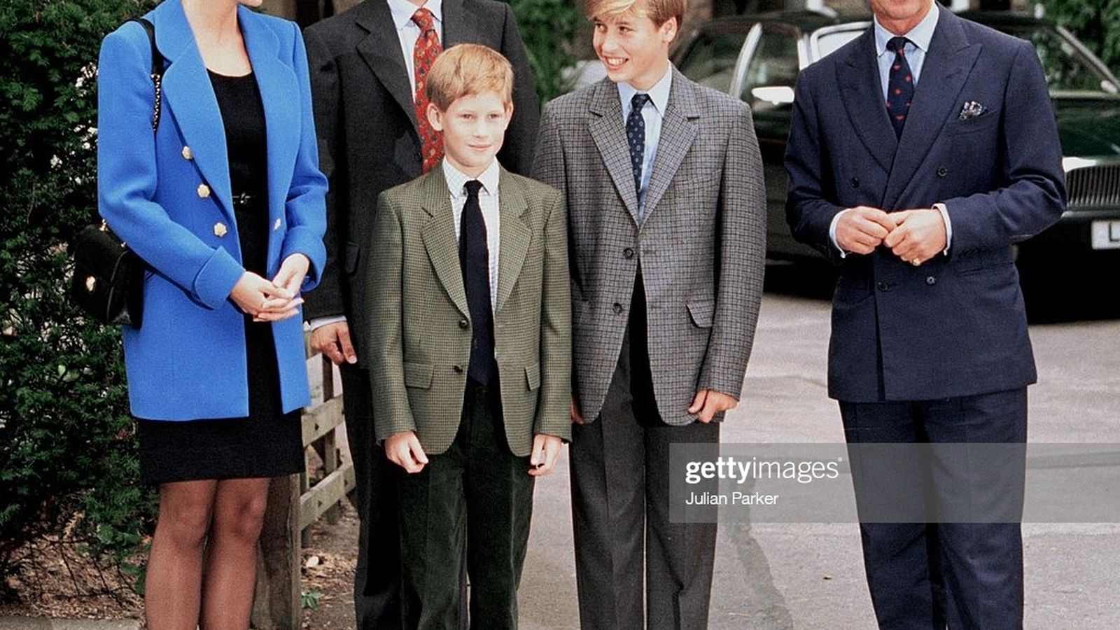 Carlos y Diana, con sus hijos el primer día de Guillermo en el colegio Eton.