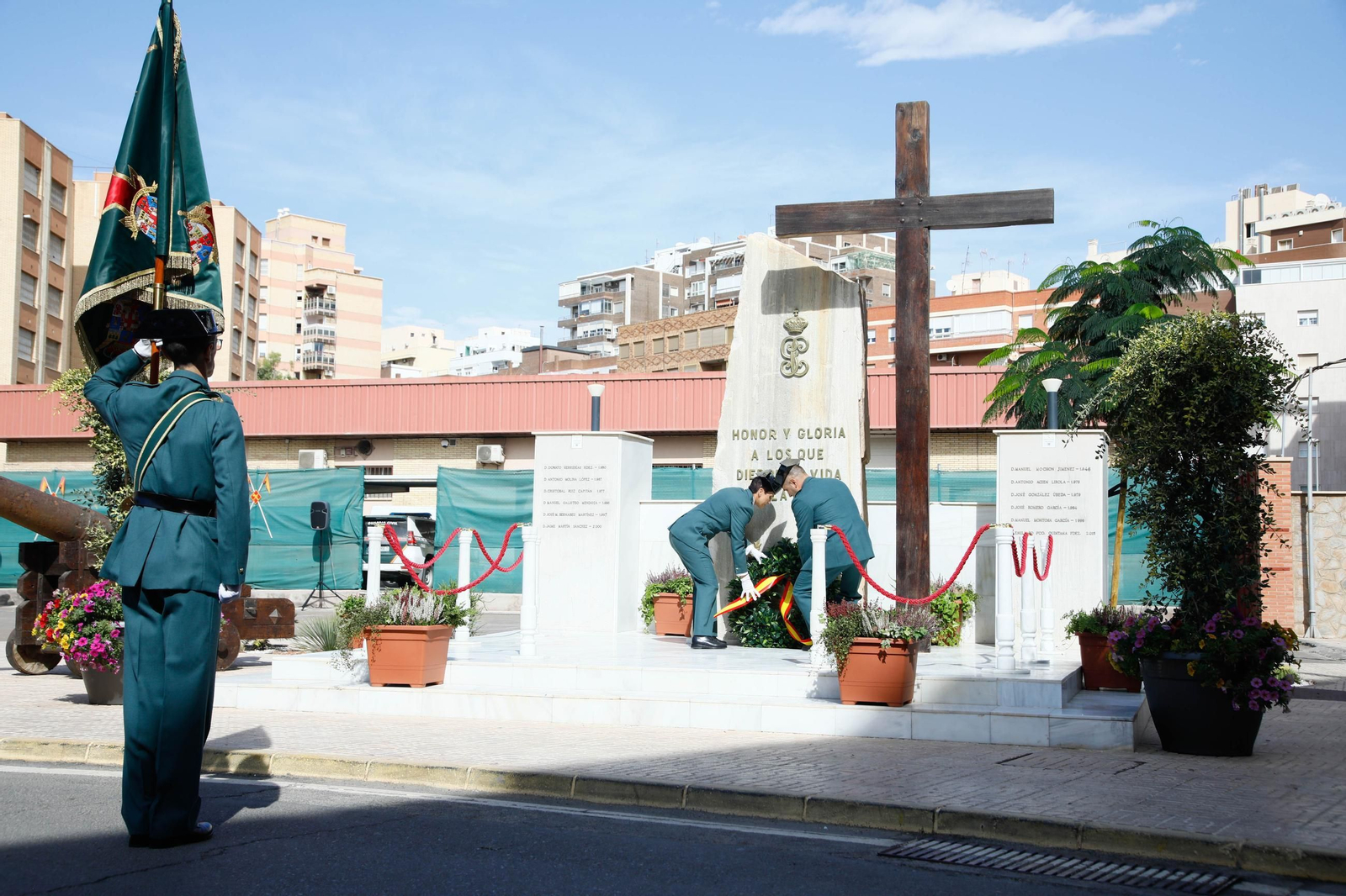 Los actos de la Guardia Civil en honor a la Virgen del Pilar, en imágenes