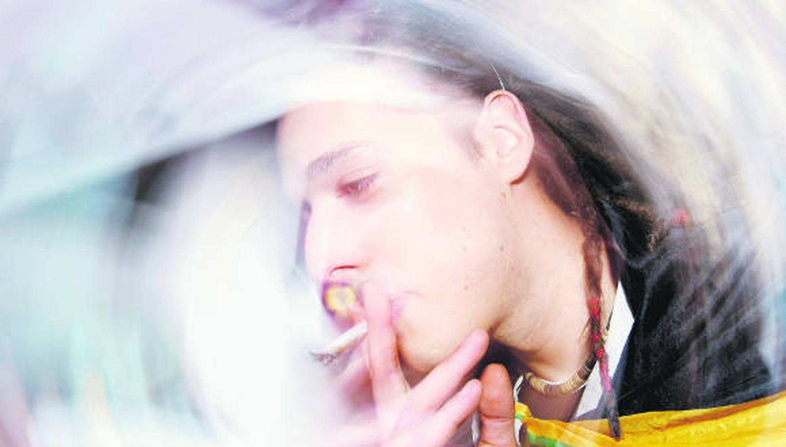 Anulan una multa a un conductor al no probarse que el cannabis le afectara