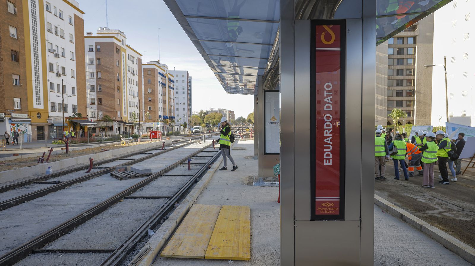 La visita a las obras de ampliación del Metrocentro, en imágenes