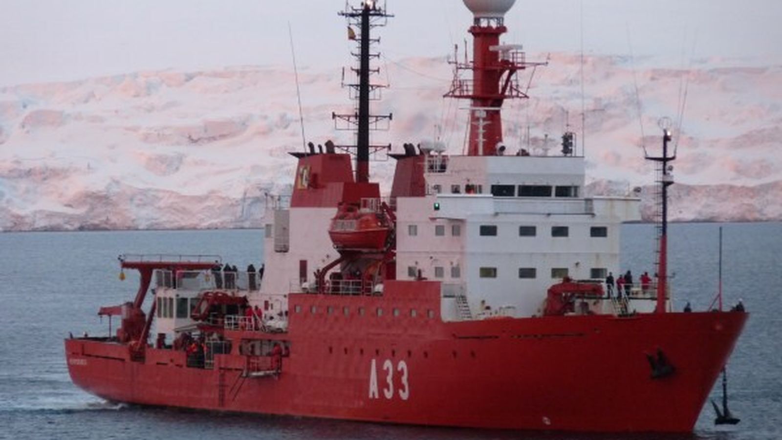 Imagen del buque Hespérides