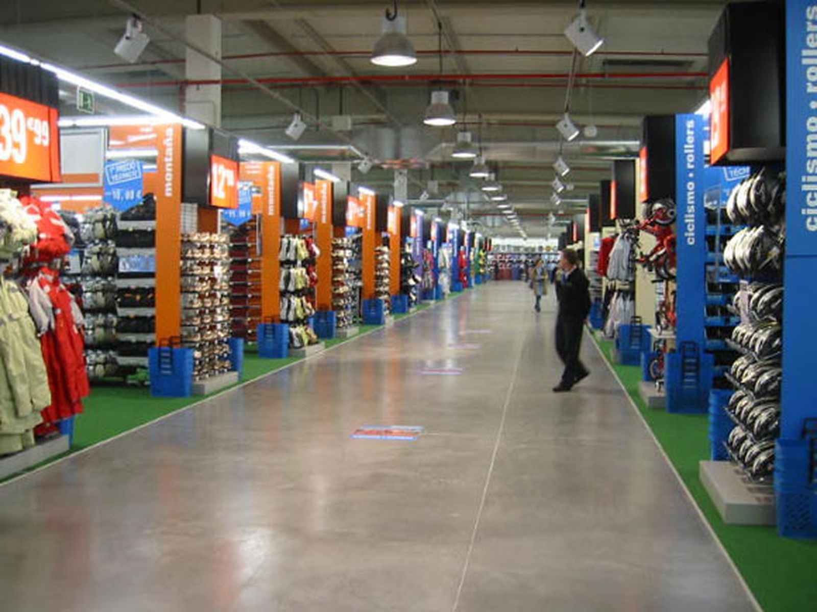 Decathlon abrirá en San Juan su tercera tienda de la provincia de Sevilla