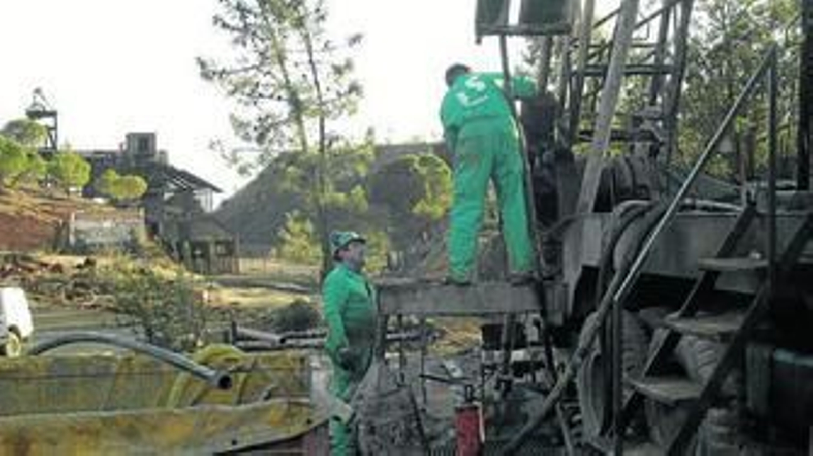 Trabajos de investigación en la mina de la Zarza.