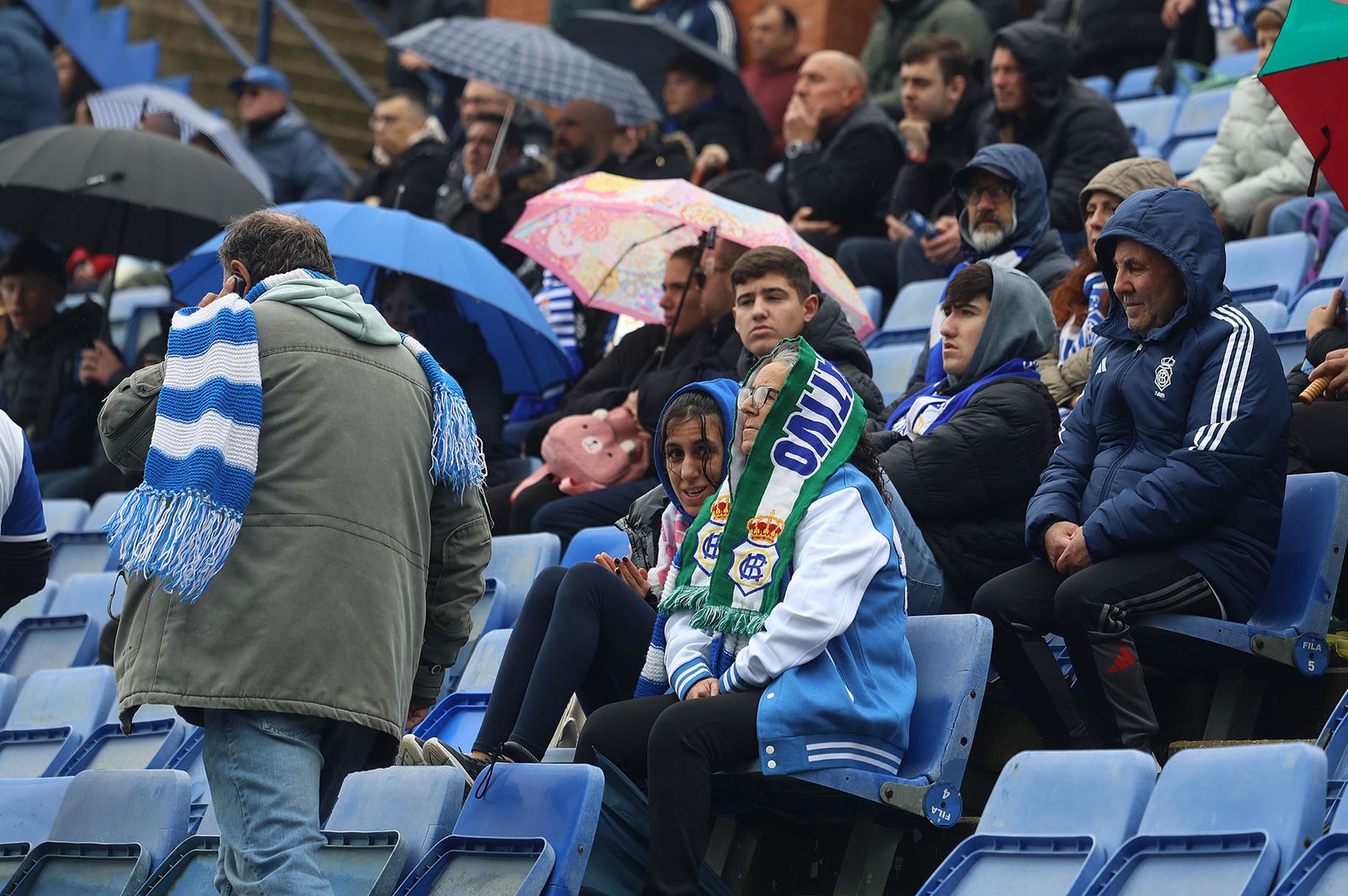 Búscate en las gradas del Nuevo Colombino durante el Recre-Almería B