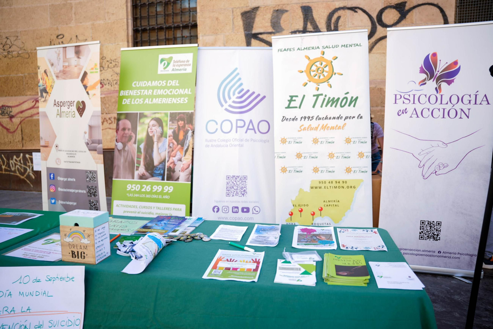 Puedes elegir otro futuro es el lema en Almería para informar contra el suicidio